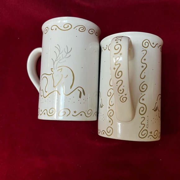 THINK GIFTS!! 2 - KIC Terri Fosson 10oz. Christmas Mug. Gold and Silver Reindeer - Picture 3 of 8